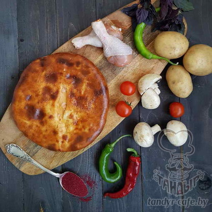 Пирог с картофелем, курицей и грибами на дрожжевом тесте