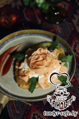 Драники с лососем